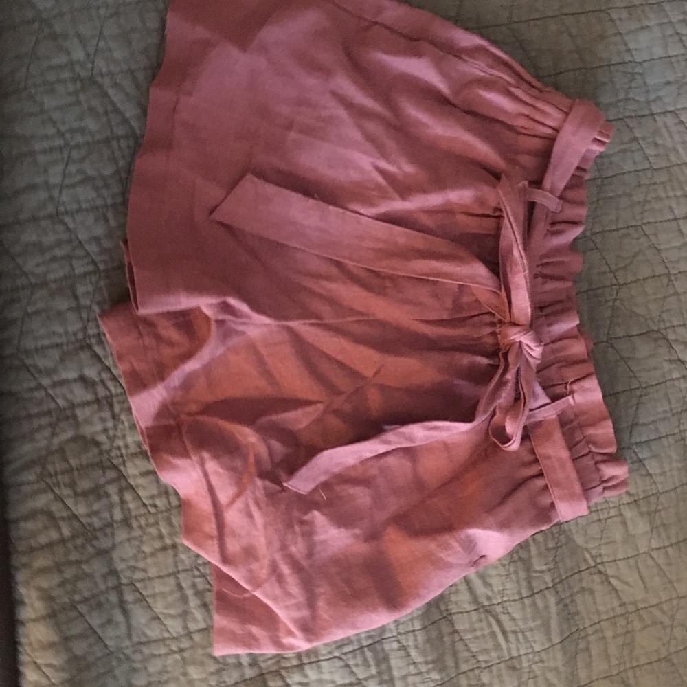 Pink paper bag shorts 💕